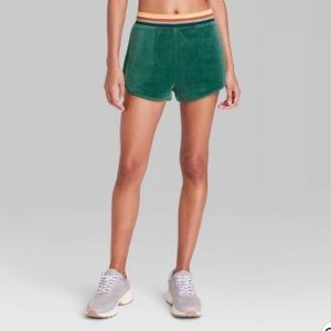 Wild Fable Mid-Rise Velour Track Shorts, NWT.